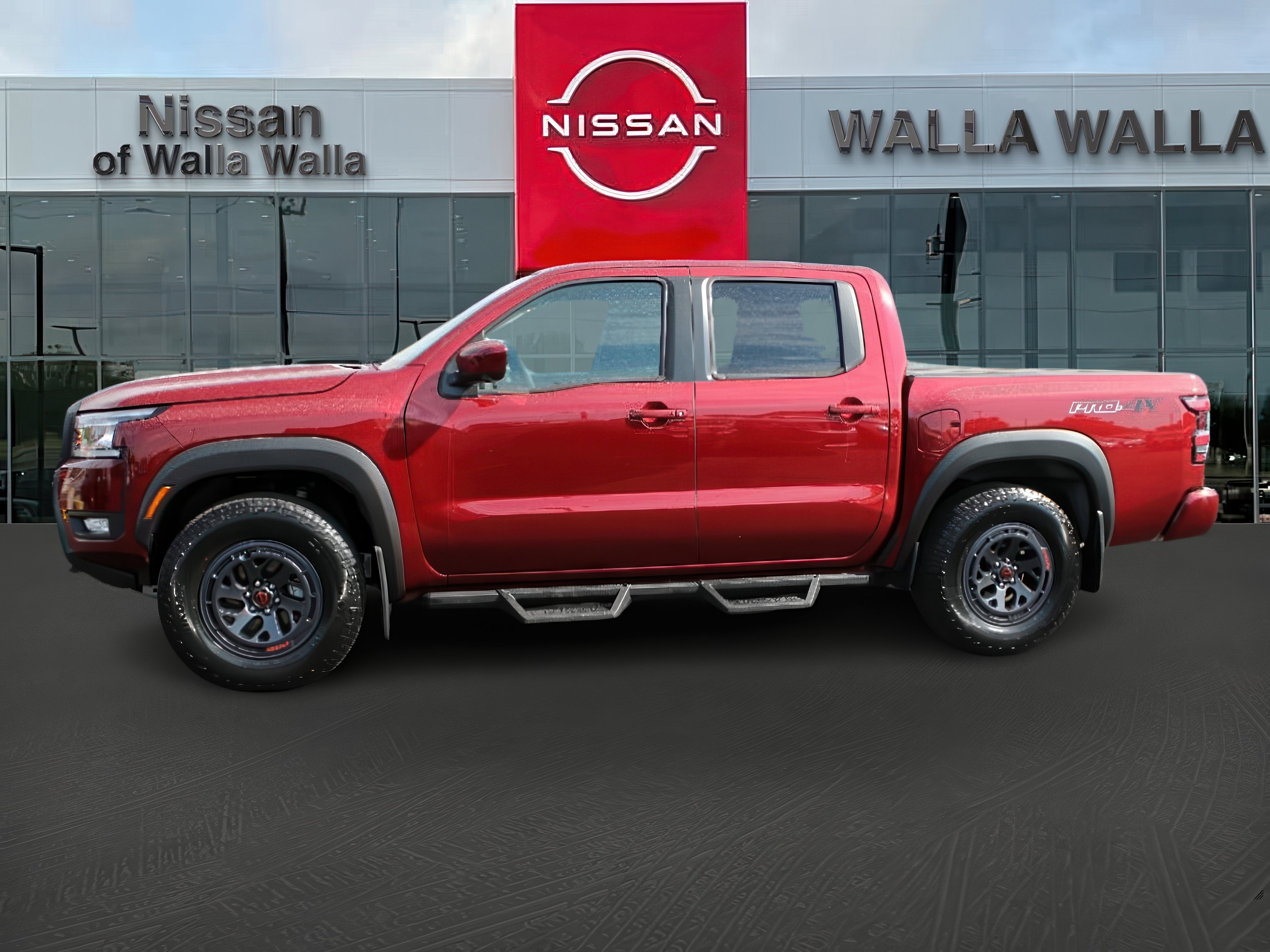 2025 Nissan Frontier PRO-4X photo 4