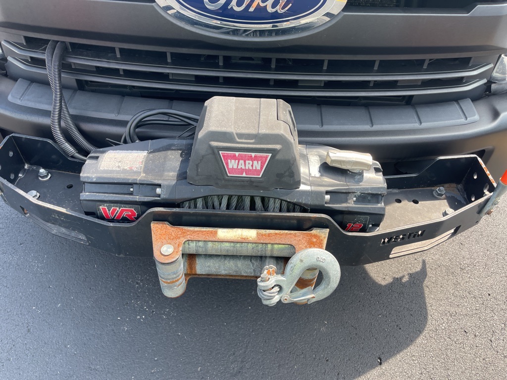 2019 Ford F-350 XL photo 2