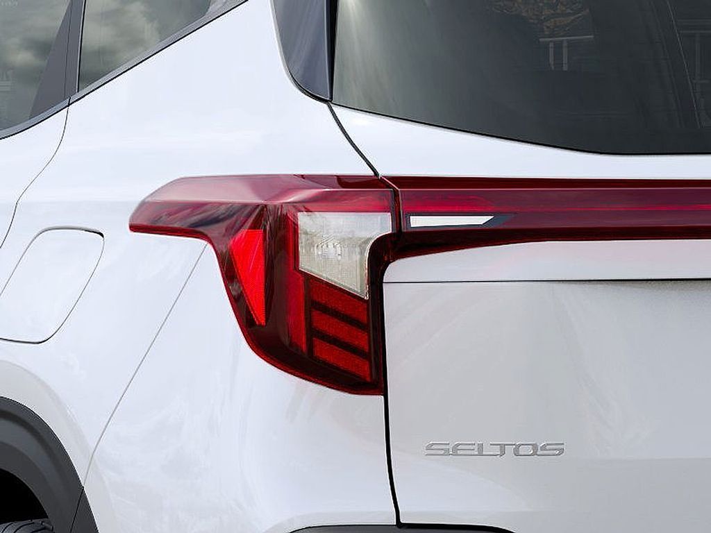 2026 Kia Seltos S photo 10