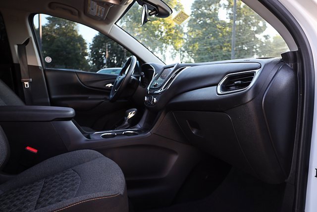 2024 Chevrolet Equinox LT photo 24