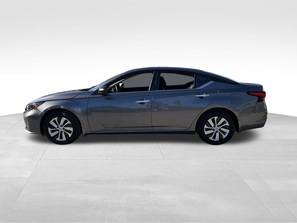 2025 Nissan Altima 2.5 S photo 4