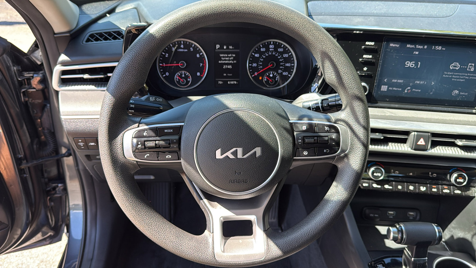 2022 Kia K5 LXS photo 12