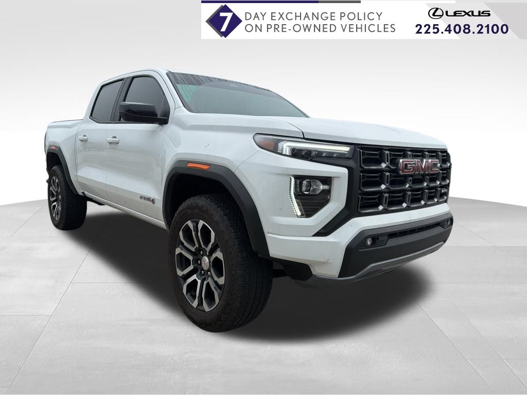 2024 GMC Canyon AT4's photo