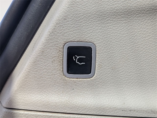 2017 Chrysler Pacifica Touring L photo 30
