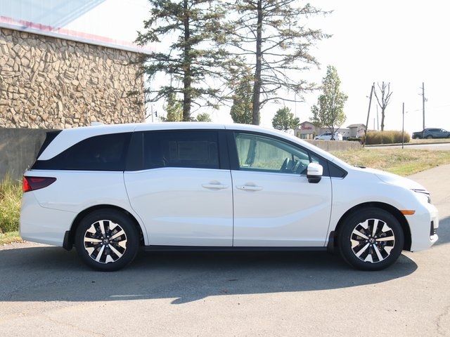 2026 Honda Odyssey EX-L photo 4