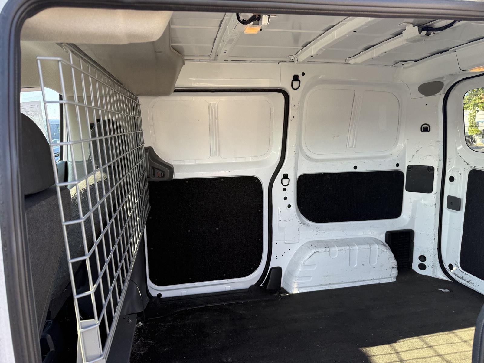 2020 Nissan NV200 S photo 8