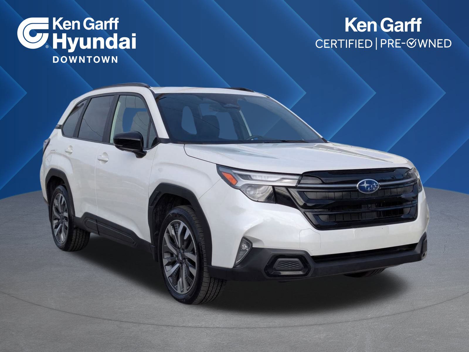 2025 Subaru Forester Touring's photo