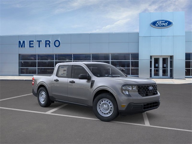 2026 Ford Maverick XL's photo