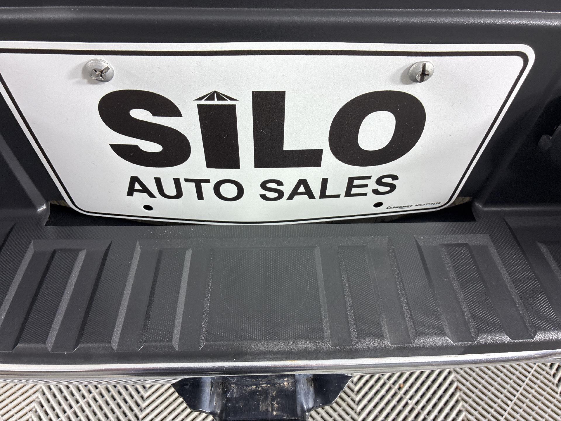 2014 Chevrolet Silverado 1500 LT photo 5