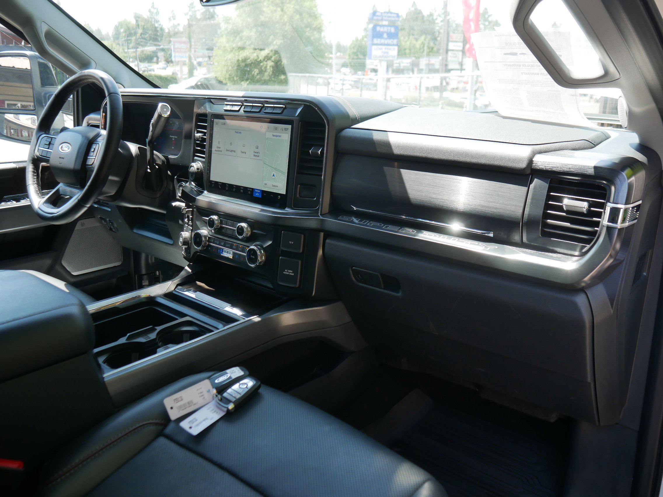 2024 Ford F-350 Lariat photo 25