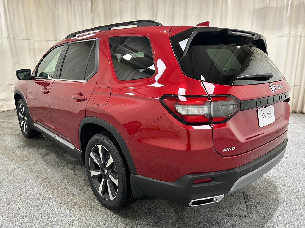 2025 Honda Pilot Touring photo 5