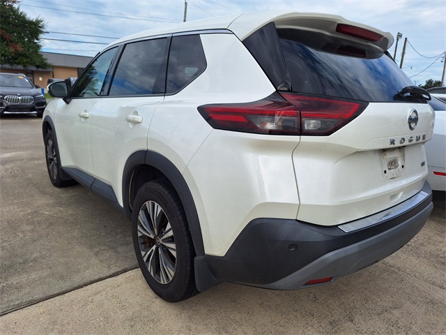 2021 Nissan Rogue SV photo 2