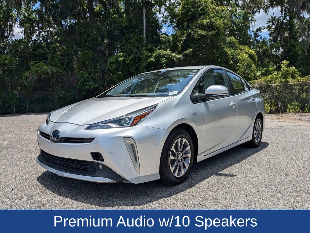 2022 Toyota Prius Limited photo 5