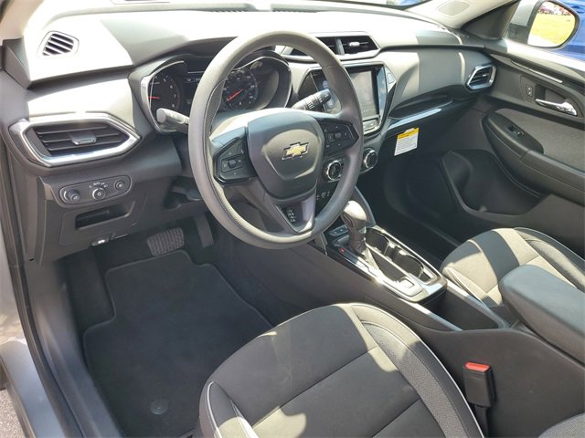 2023 Chevrolet Trailblazer LT photo 6