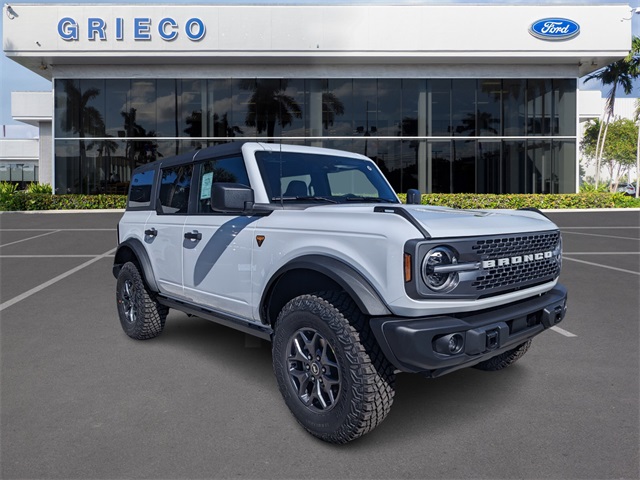 2025 Ford Bronco 4-Door Badlands's photo