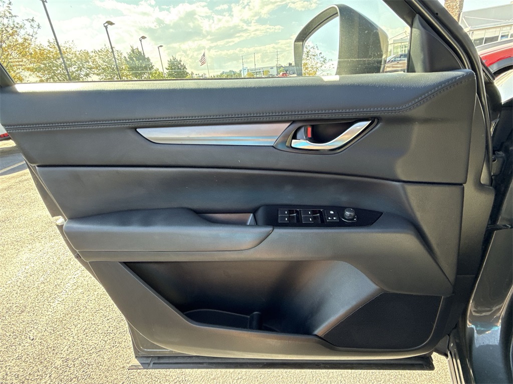 2023 Mazda CX-5 2.5 S Preferred photo 13