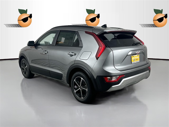 2025 Kia Niro EX photo 5