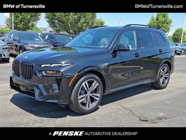 2026 BMW X7