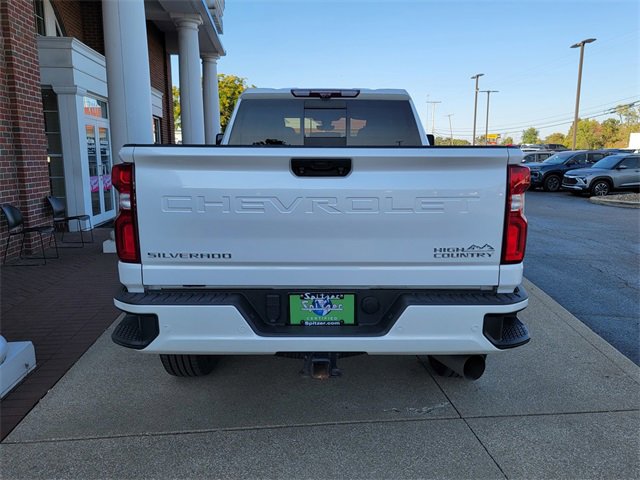 2022 Chevrolet Silverado 2500HD High Country photo 4
