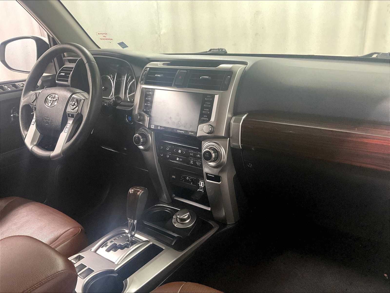2021 Toyota 4Runner Limited photo 14