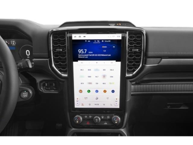 2025 Ford Ranger Lariat photo 3