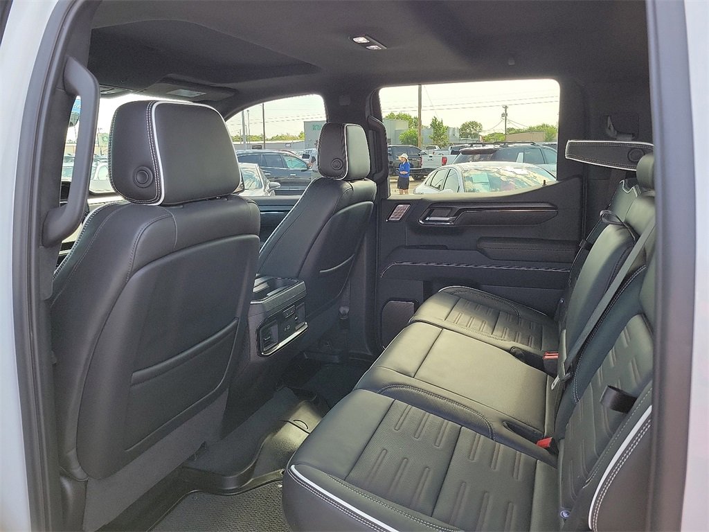 2024 Gmc Sierra 1500 AT4X photo 16