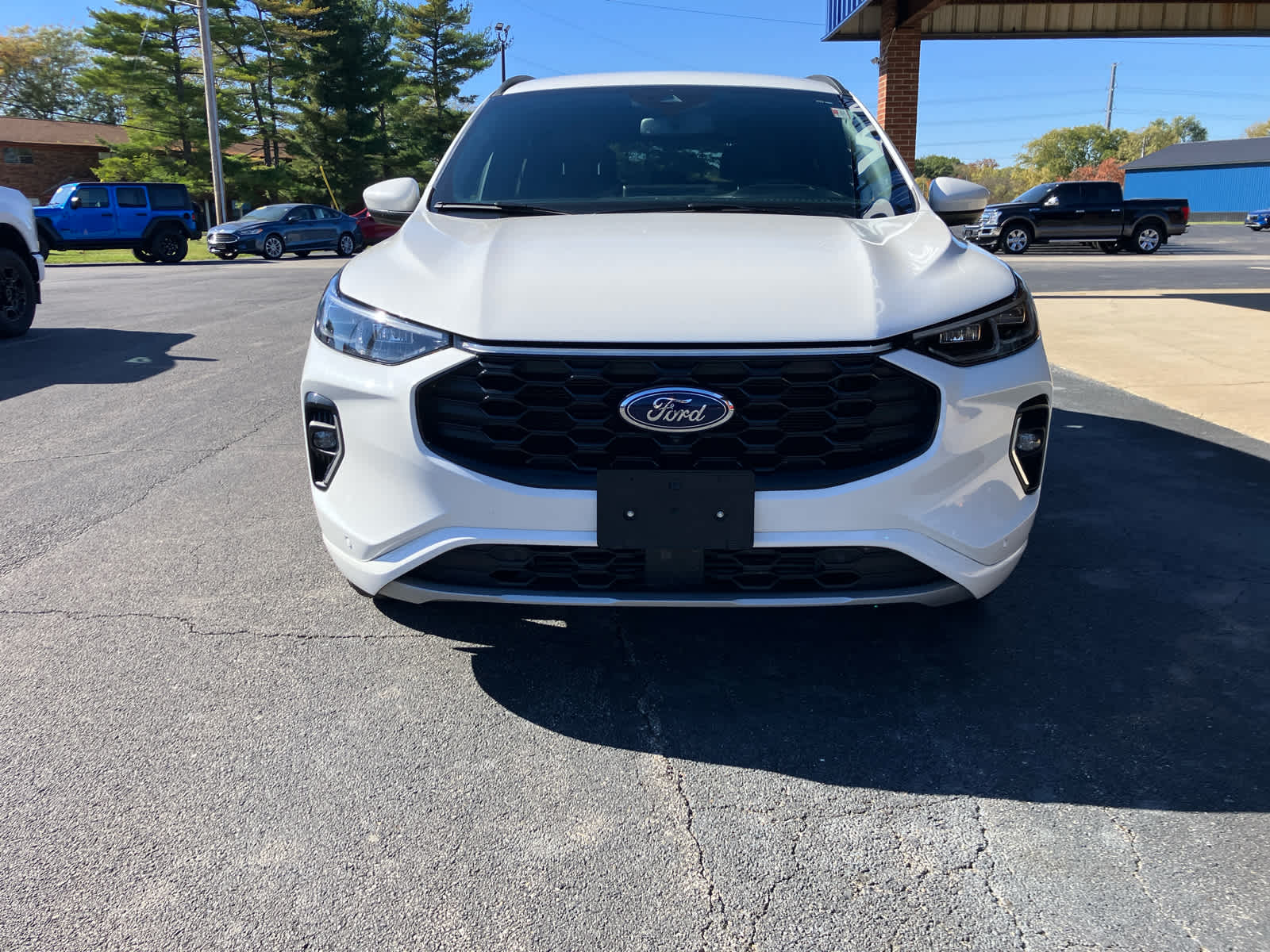 2023 Ford Escape ST-Line Elite photo 3