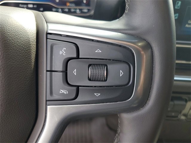 2024 Chevrolet Silverado 1500 RST photo 12