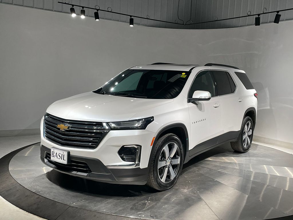 2023 Chevrolet Traverse Leather photo 3