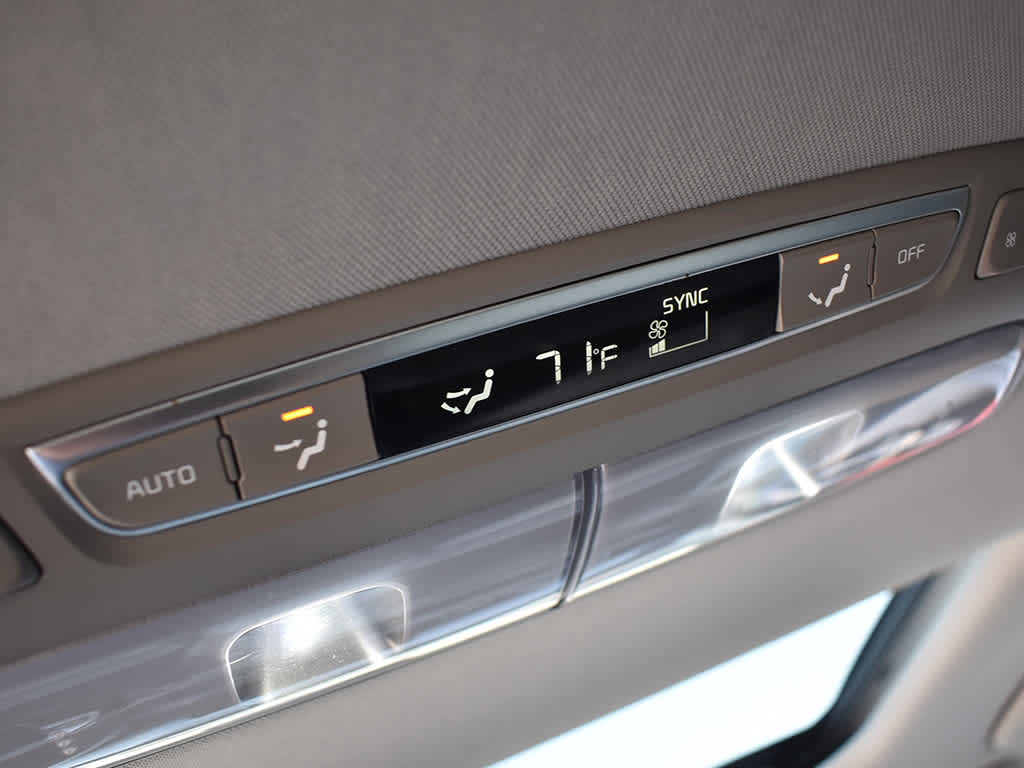2021 Kia Telluride EX photo 19