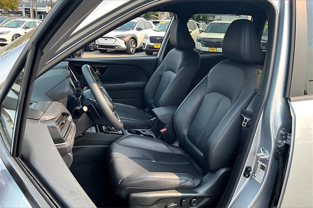2025 Subaru Forester Limited photo 23