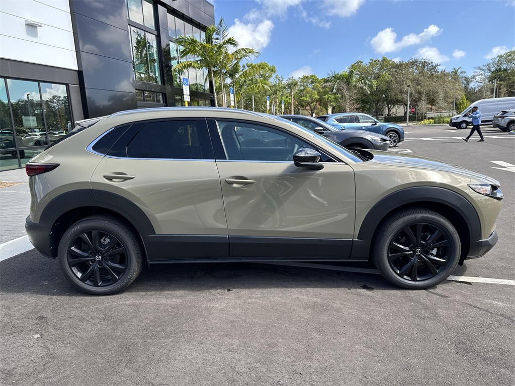 2024 Mazda CX-30 2.5 Turbo Carbon photo 22