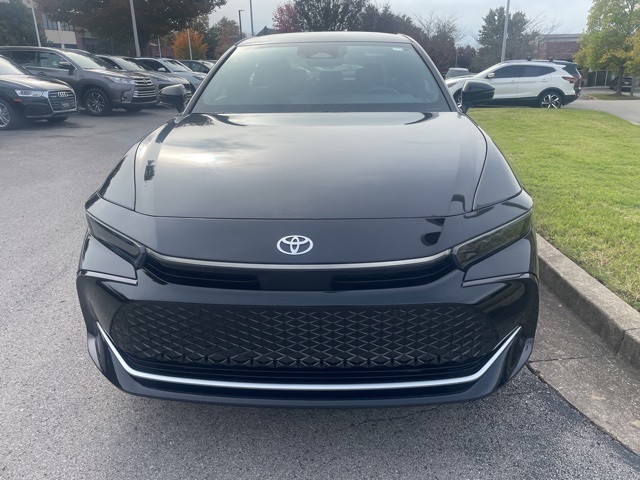 2024 Toyota Crown Platinum photo 2