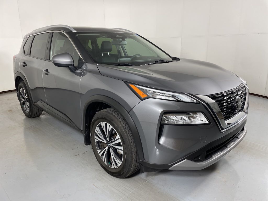 2023 Nissan Rogue SV photo 2