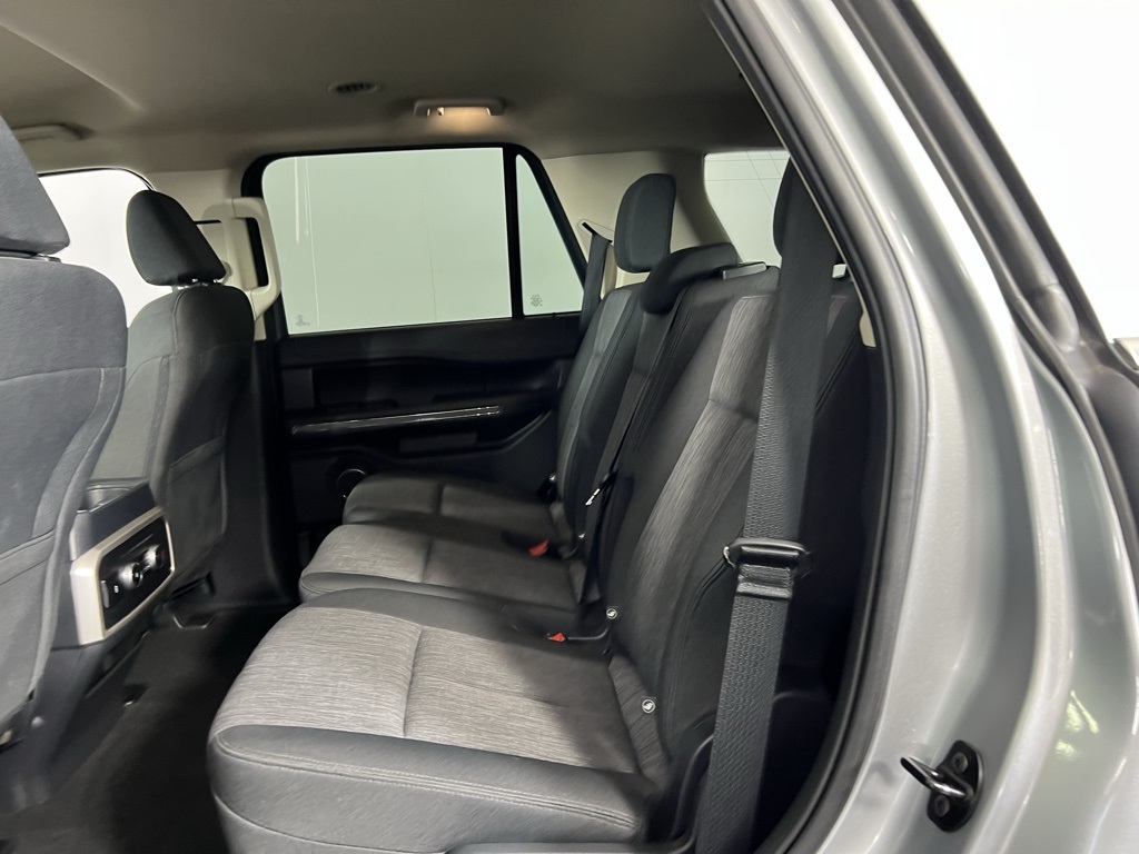 2024 Ford Expedition XLT photo 24