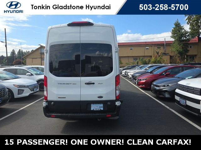 2019 Ford Transit Passenger XLT photo 4
