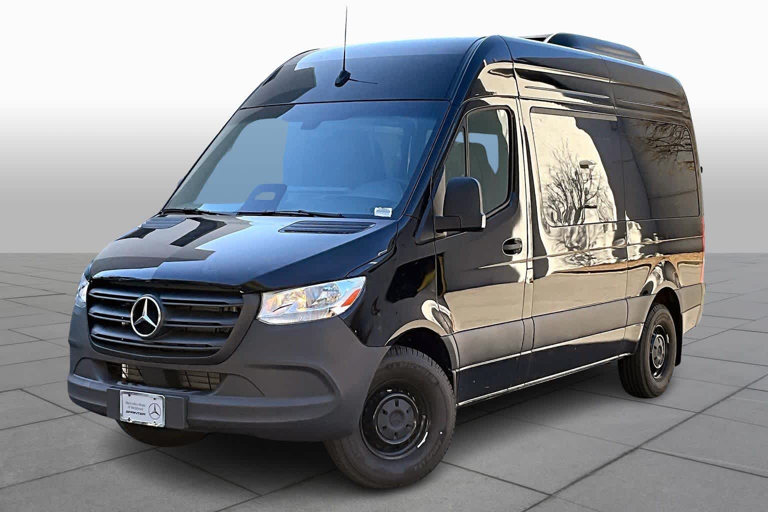 2025 Mercedes-Benz Sprinter Passenger Van Base's photo
