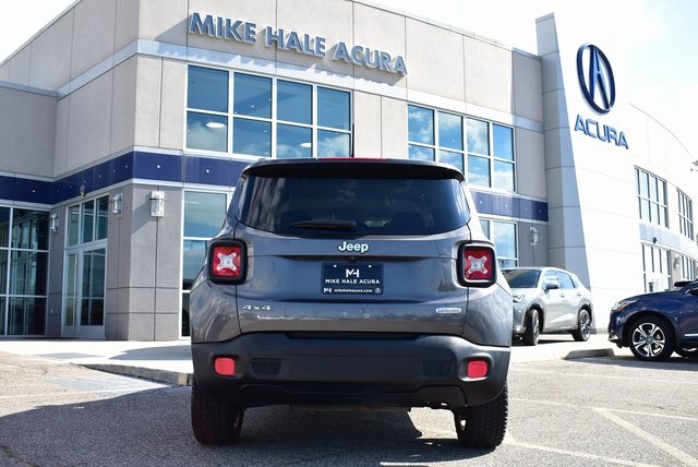 2017 Jeep Renegade Latitude North Edition photo 3
