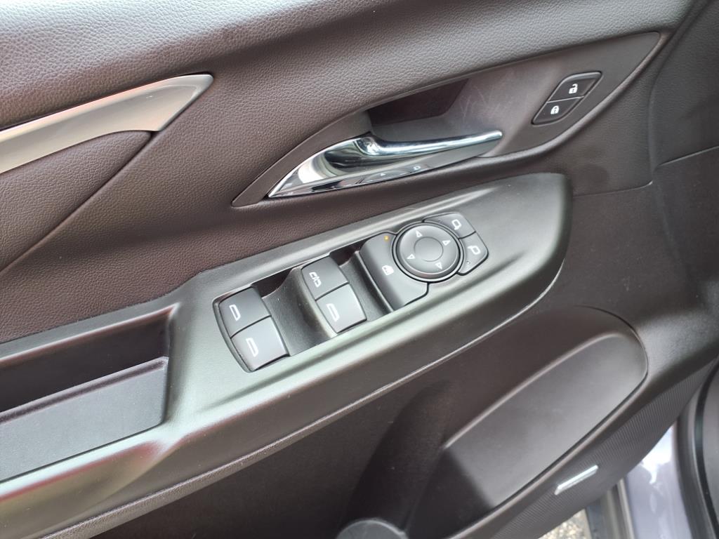 2023 Chevrolet Bolt EV 2LT photo 9