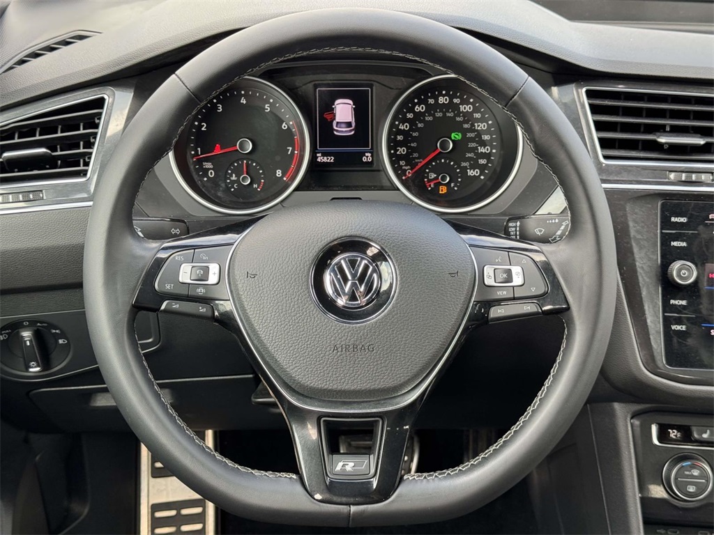 2021 Volkswagen Tiguan SE photo 17