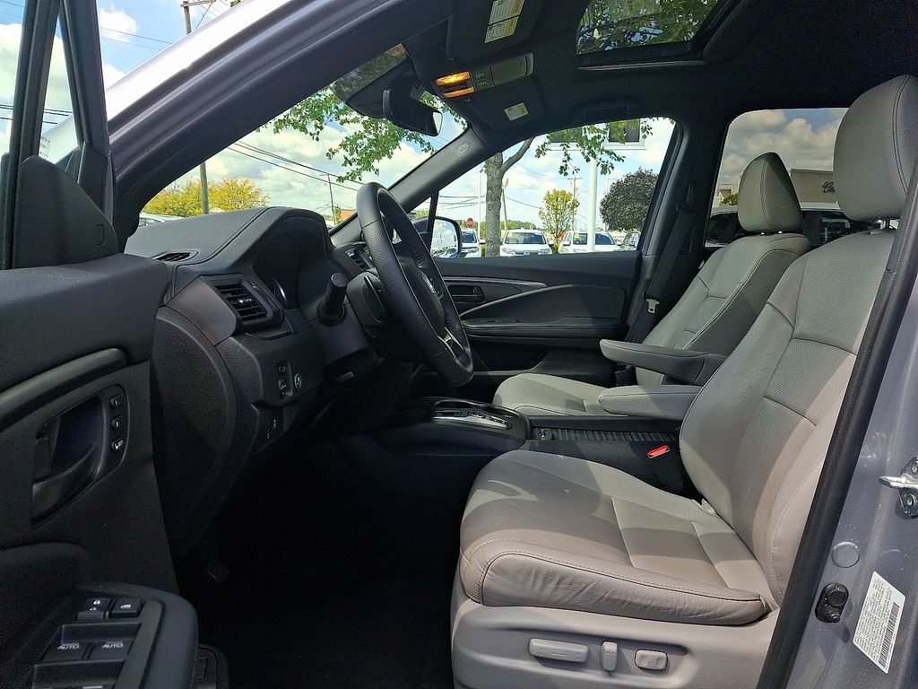 2023 Honda Passport EX-L photo 11