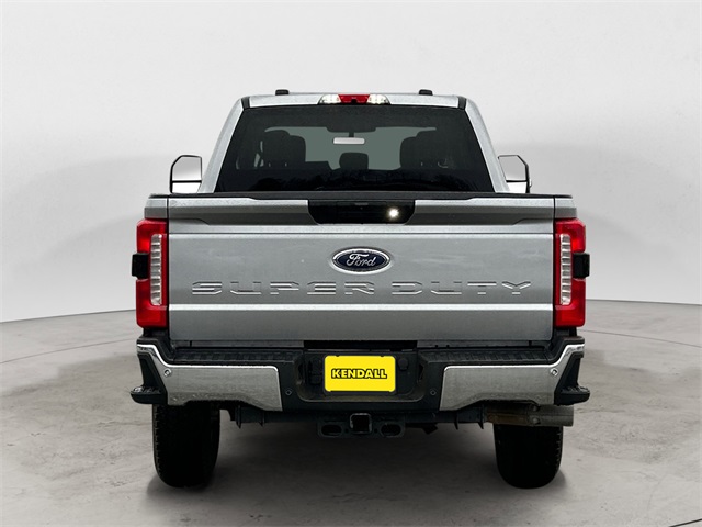 2024 Ford F-350 photo 4