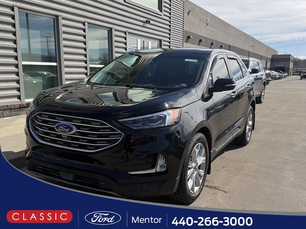 2022 Ford Edge Titanium