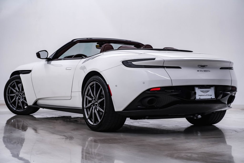 2021 Aston Martin DB11 AM5 photo 9