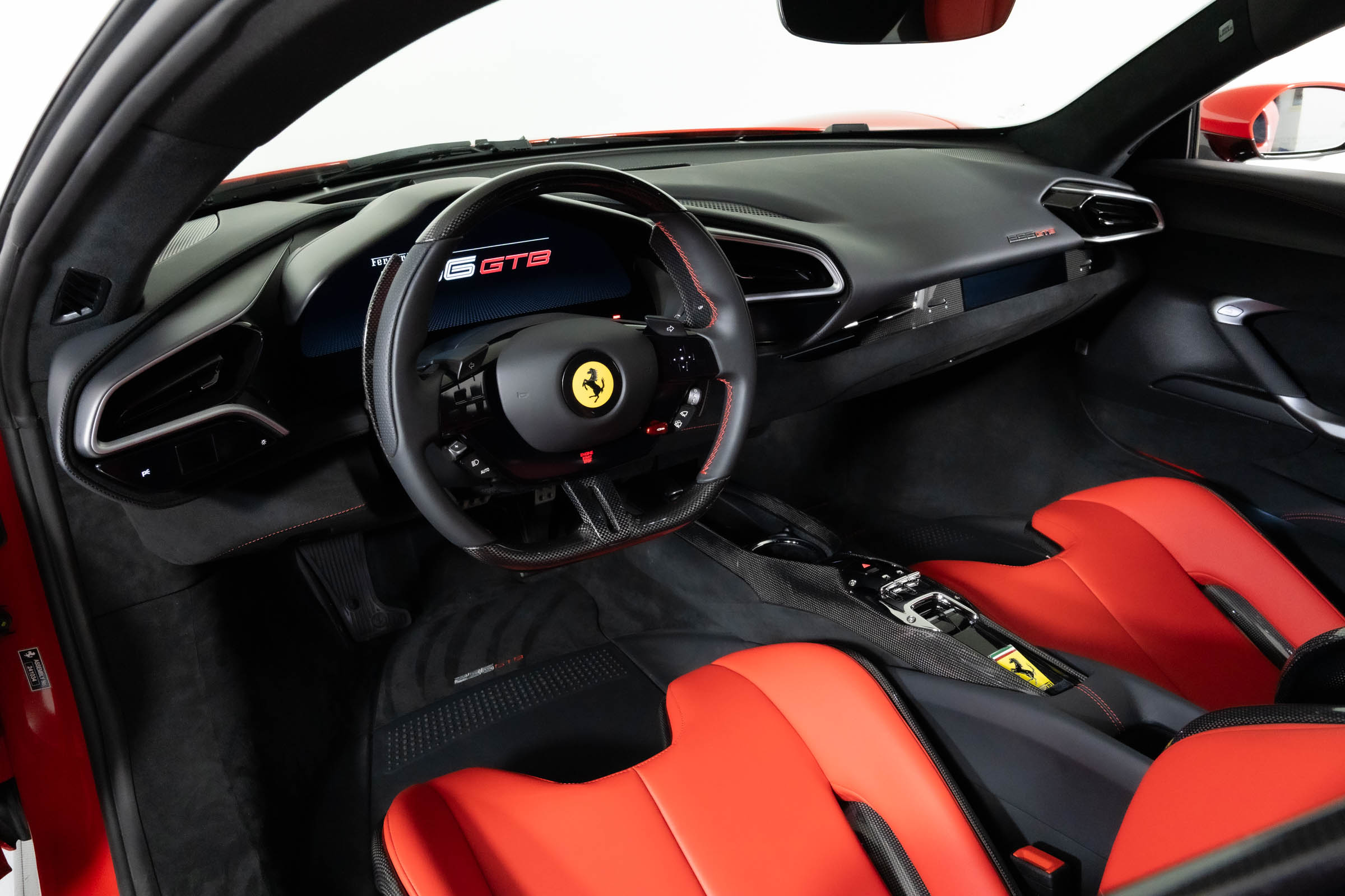 2025 Ferrari 296 GTB photo 4