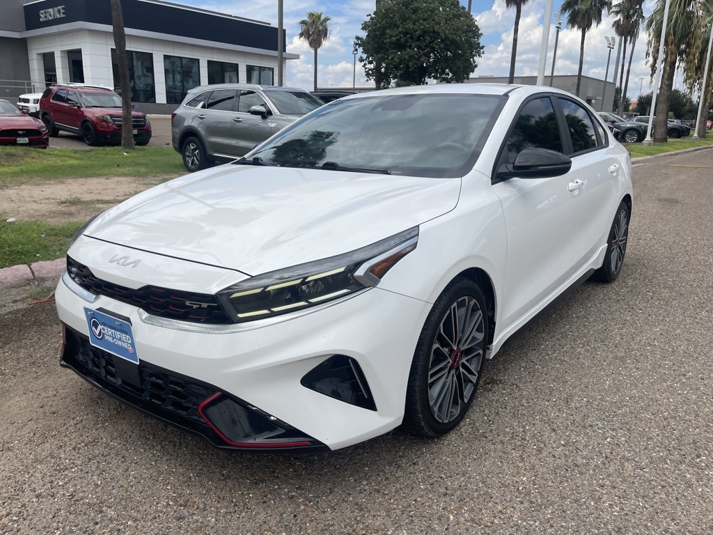 2023 Kia Forte GT photo 2