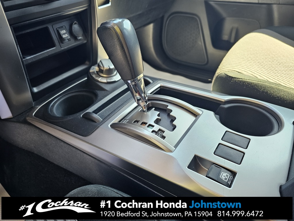 2018 Toyota 4Runner SR5 photo 23