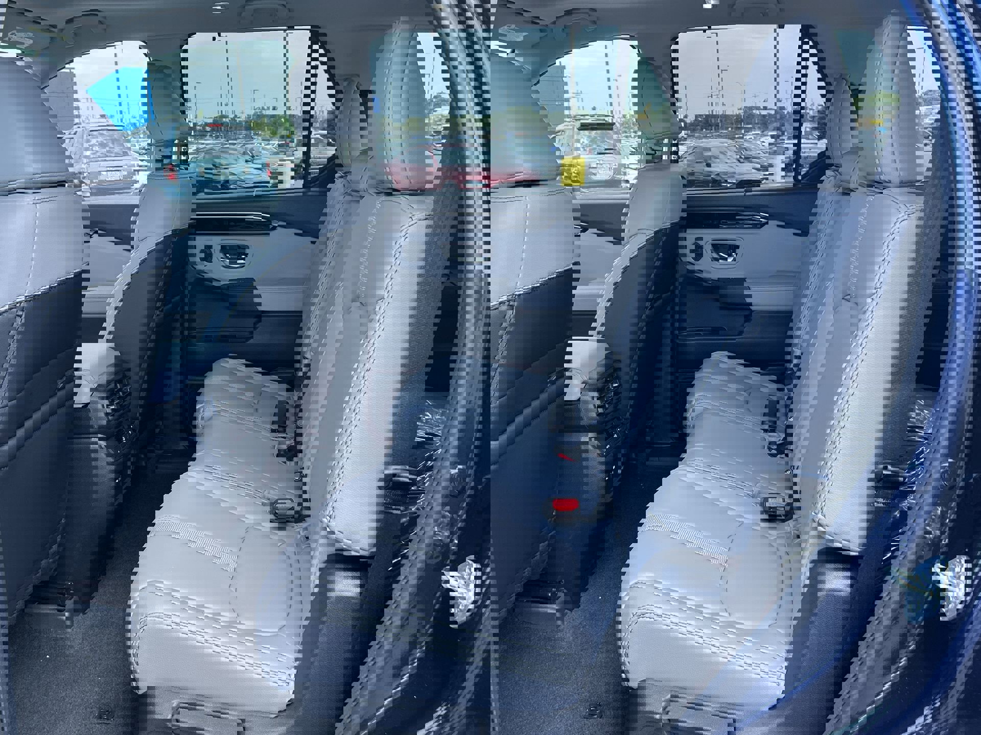 2025 Honda Pilot Touring photo 18