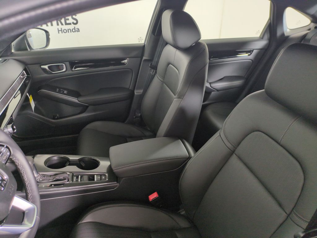 2026 Honda Civic Hybrid Sport Touring photo 9