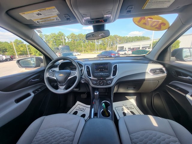2021 Chevrolet Equinox LS photo 13